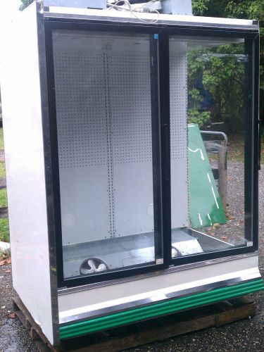2 glass door  cooler 2008 kysor reach in display led light w refrigeration 700/d for sale
