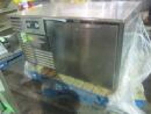 Blast chiller traulsen work top rbc50z-wm12 commercial freezer cooler nsf for sale