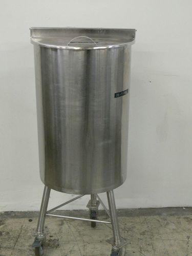 130 LITER POLISHED STAINLESS STEEL PORTABLE TANK - CONE BOTTOM W/ COVER &amp; PORTS