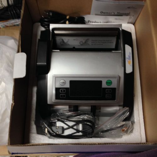 Royal Sovereign RBC-2100 Bill Counter with Counterfeit Detector Tested