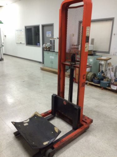 Presto lifts m466 foot operated manual stacker with adjustable forks incorporate for sale