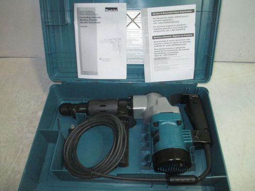 Makita hm0810b demoltion hammer w/ 5 brand new bits. must see! for sale