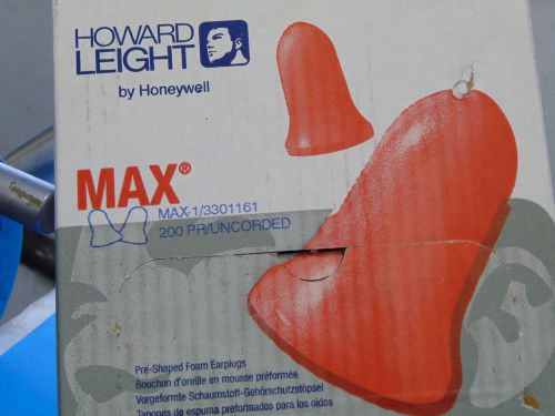 HOWARD LEIGHT MAX1 DISPOSABLE EAR PLUG UNCORDED ( BOX OF 200 PAIR )  EARPLUGS