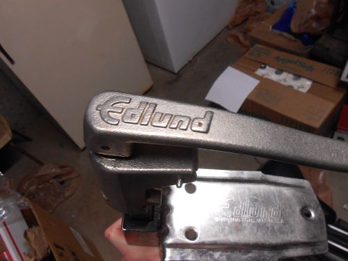 Edlund #U-12 Commercial Restaurant Manual Can Opener w Base