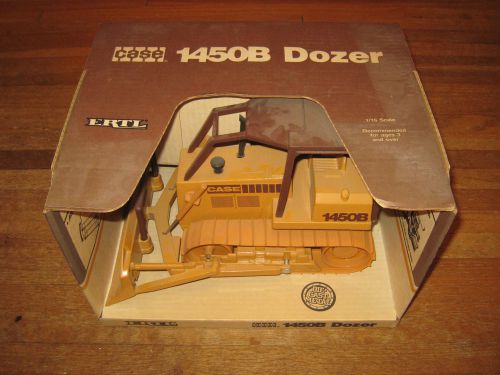 Ertl Case 1450B Dozer 1:16th Scale NIB - Hard To Find - Must Have! Sweet