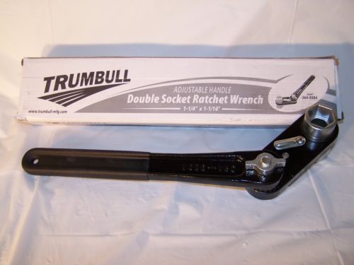 364-9984  Trumbull Pivoting Socket Ratchet Wrench