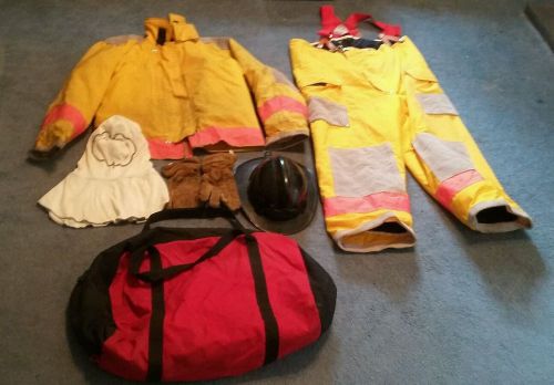 Janesville Firefighter Turnout Gear Jacket, Pants, Suspenders, Gloves, Hat&amp;  Bag