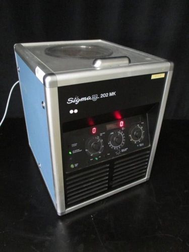 SIGMA 202 MK Refrigerated Centrifuge with Rotor Nr. 12045, Max RPM 14,000