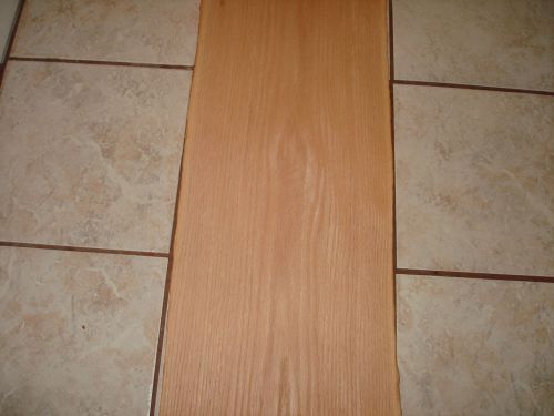 ONE VINTAGE RED OAK VENEER 13&#039;&#039; X 36&#039;&#039; X 1/20&#039;&#039; THICK OVER 40 YEARS OLD NOS