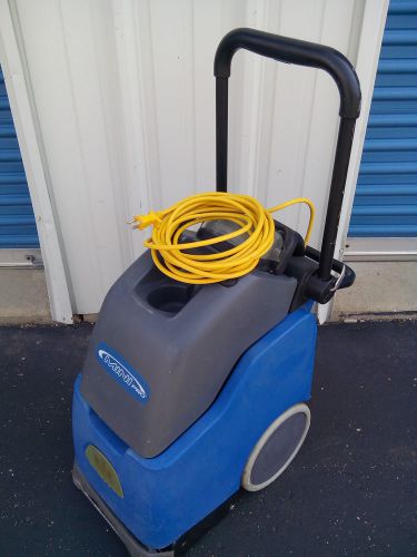 Windsor Mini Pro 4-Gallon Carpet Cleaner Extractor Scrubber 120V COMPACT