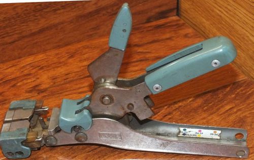 Vintage AMP Incorporated Picabond Crimping Tool Wide w/ Handle! (230971-1) *USA*