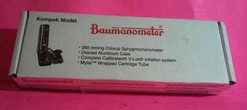 Metal Baumanometer Blood Pressure Sphygmomanometer Desk Display Case NO CUFF