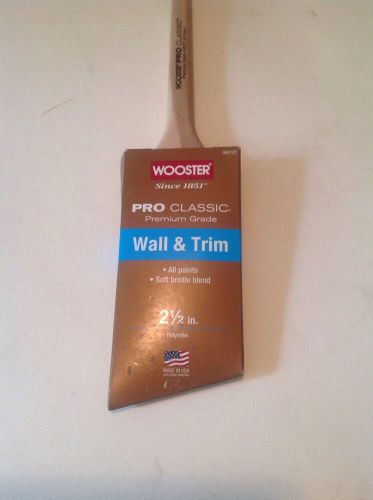 Wooster Premiun Grade Wall&amp;Trim 2 1/2 inch brush. Since 1851