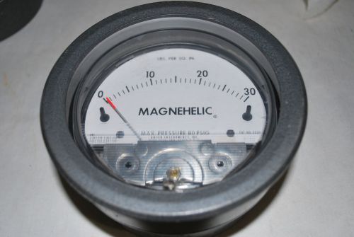 DWYER INSTRUMENTS MAGNEHELIC / MAX PRESSURE 80 PSIG