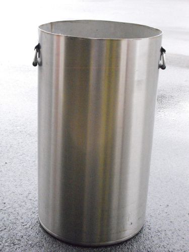22 GALLON STAINLESS STEEL STORAGE TANK RESERVIOR, COOKING POT OR CONTAINER