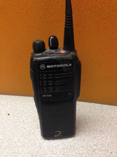 Motorola HT750 UHF