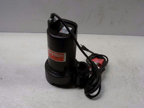 Dayton Submersible Sump Pump 3BB75