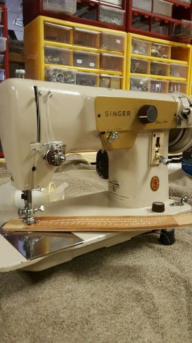 Industrial singer sewing machine for small production