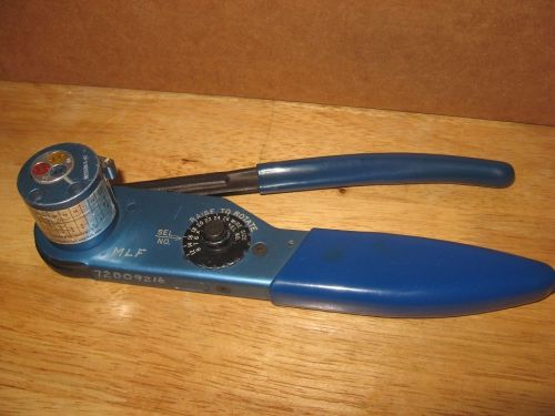 Daniels DMC Crimping Tool M22520/1-01 AF8 With Attached Positioner M22520/1-02