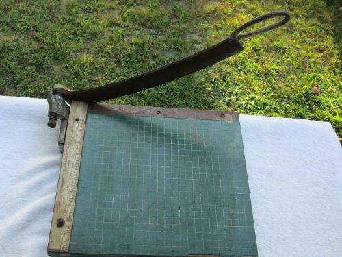 MILTON BRADLEY MONARCH  Paper Cutter Trimmer/Guillotine 13-inch USA