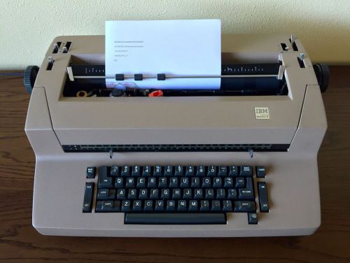 IBM Correcting Selectric II Electric Typewriter Works Perfectly / Needs Nothing!