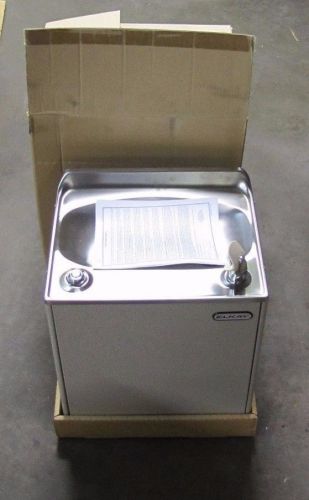 Elkay ewca14l1z 115v 14 gph gray compact wall mount water cooler / fountain nib for sale