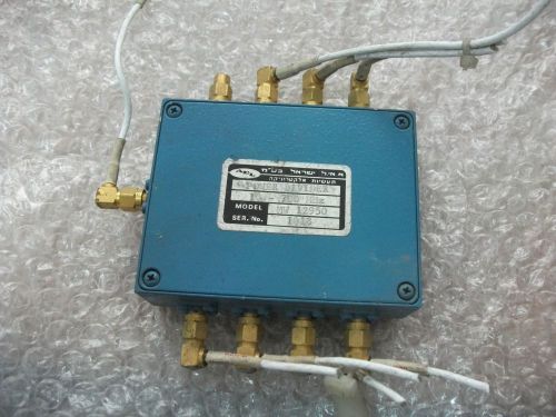 AEL Power Divider 10-700 Mhz MW-12950  8 way out