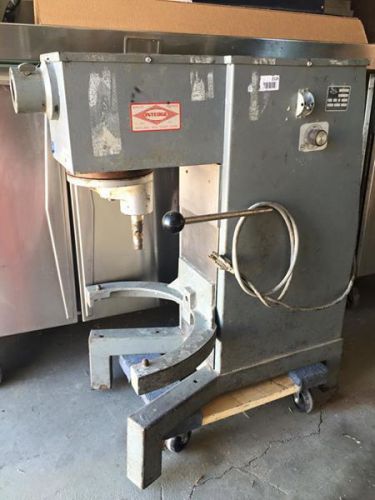 Intedge mixer 20qt