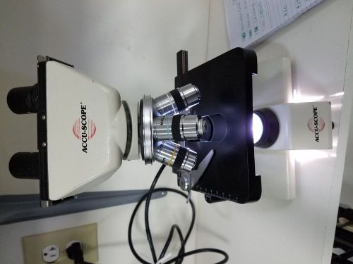 Accu-Scope 3004 Binocular Microscope