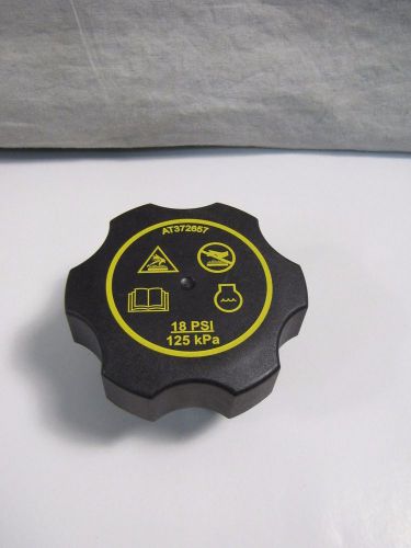 John Deere AT372657 Radiator Fill Filler Cap 18 PSI / 125 kPa NEW