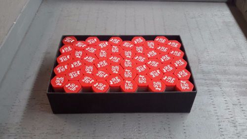 BOX OF HAGO OIL BURNER NOZZLE 2.50 GPH 70 DEG. HOLLOW