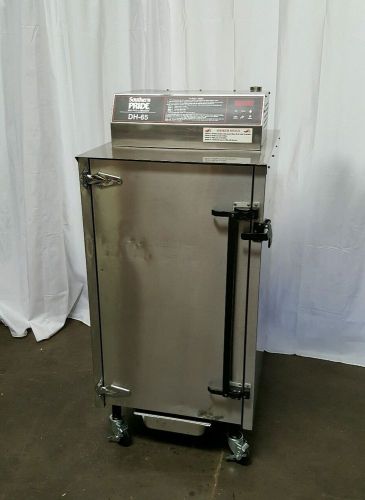 &gt; &lt;  SOUTHERN PRIDE SMOKER BBQ Pits and Smokers Model DH65 Electric  &gt; &lt;
