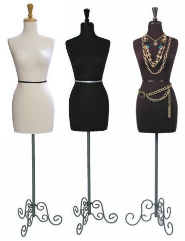 Boutique style displays and mannequins