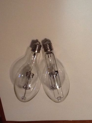 2-Venture Lighting Natural White Light Bulb  MP350W/BU/UVS/PS/EM/950 MSRP $59.99