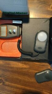 LX 1010B Digital lux meter