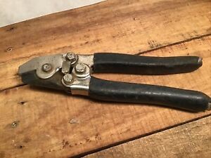 Malco N-1 USA MADE Notcher V-Cutter for Sheet Metal, Duct, Work