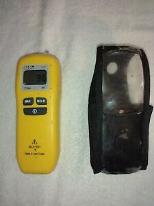 UEi CO71A Carbon Monoxide Hand Held Meter Detector Universal Enterprises Inc