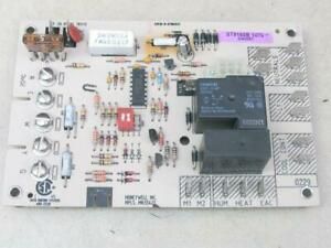 Honeywell ST9160B1076 Fan Control Circuit Board 2043081