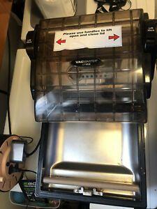 Vacmaster VP112 Chamber Vacuum Sealer