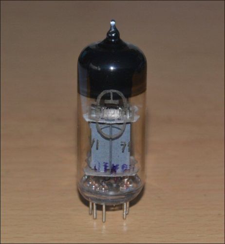 RF Pentode with the cathode grid 6J22P. 7W @ 200MHz