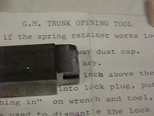 GM trunk tool, locksmith, student, auto shop