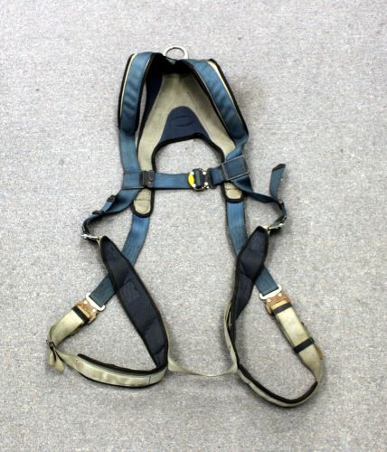Great Condition Exofit Harness DBI SALA 1107981 XL Back D No Reserve $0.99!!