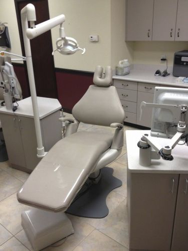 Proma Ortho Dental Chair W/ Light