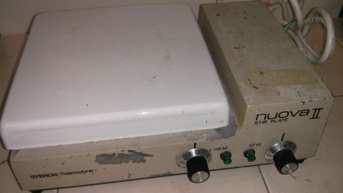 Thermolyne Nuova 2 Hotplate with Magnetic Stirrer SP18425