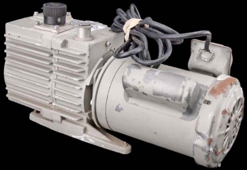 Leybold-heraeus trivac d8a two/dual-stage rotary vane vacuum pump 7cfm 1hp 1p for sale