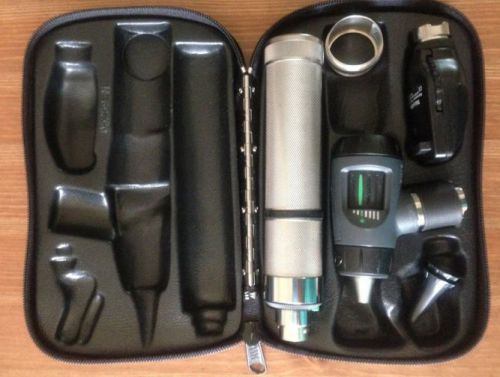 Welch Allyn Diagnostic Set, w/Standard Ophthalmoscope, MacroViewTM Otoscope