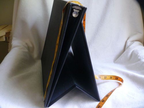 BINDER Black Stand-Up 4 RIng Binder Folder