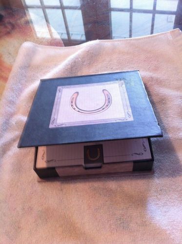 CUTE HORSESHOE BOX WITH NOTE PAD