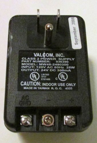 Valcom vp-324 300ma output 24v dc power supply mw48-2400300 936930 electric plug for sale