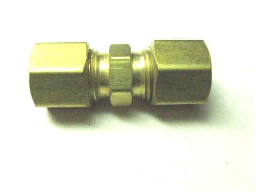 NEW LOT (3) BRASS 3/8&#034; COMPRESSION UNION COUPLINGS